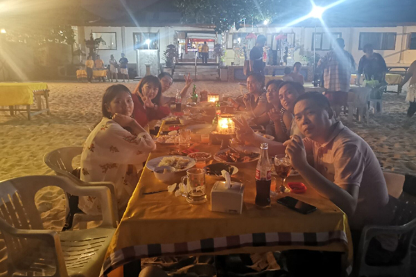 Cena de Fillex Gorgeous Trip