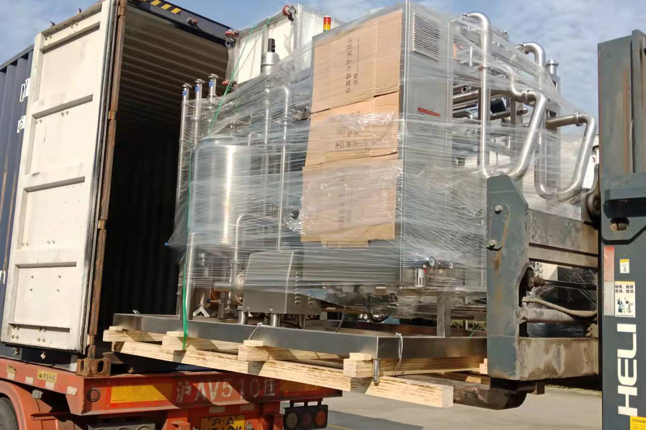 32 Heads Water Filling Machine Delivered to Palestine